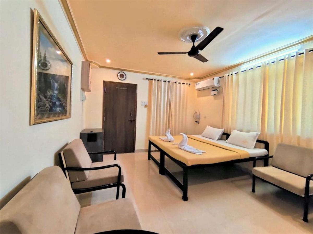 Shradha Luxury Room Calangute Exterior photo