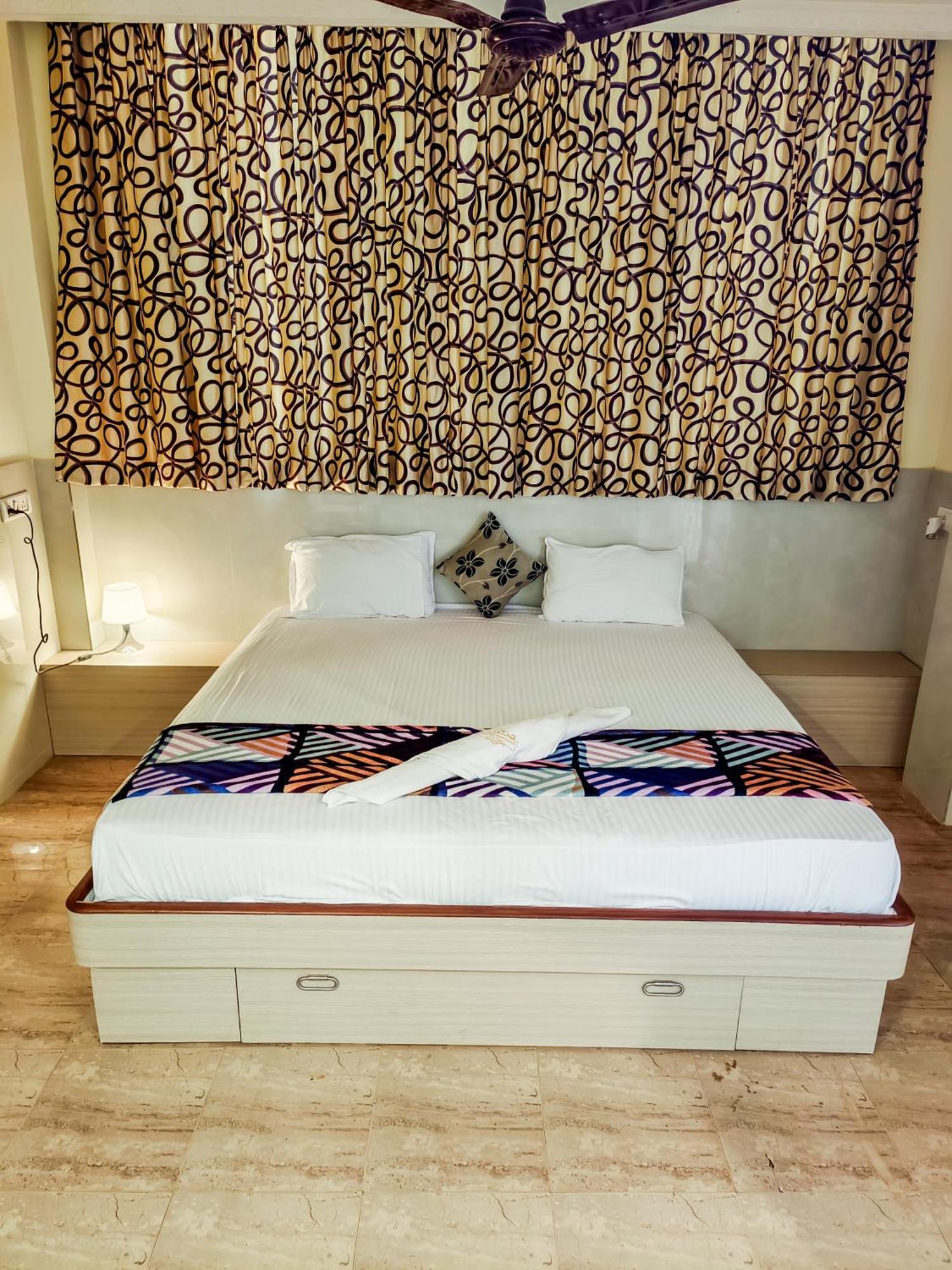 Shradha Luxury Room Calangute Exterior photo