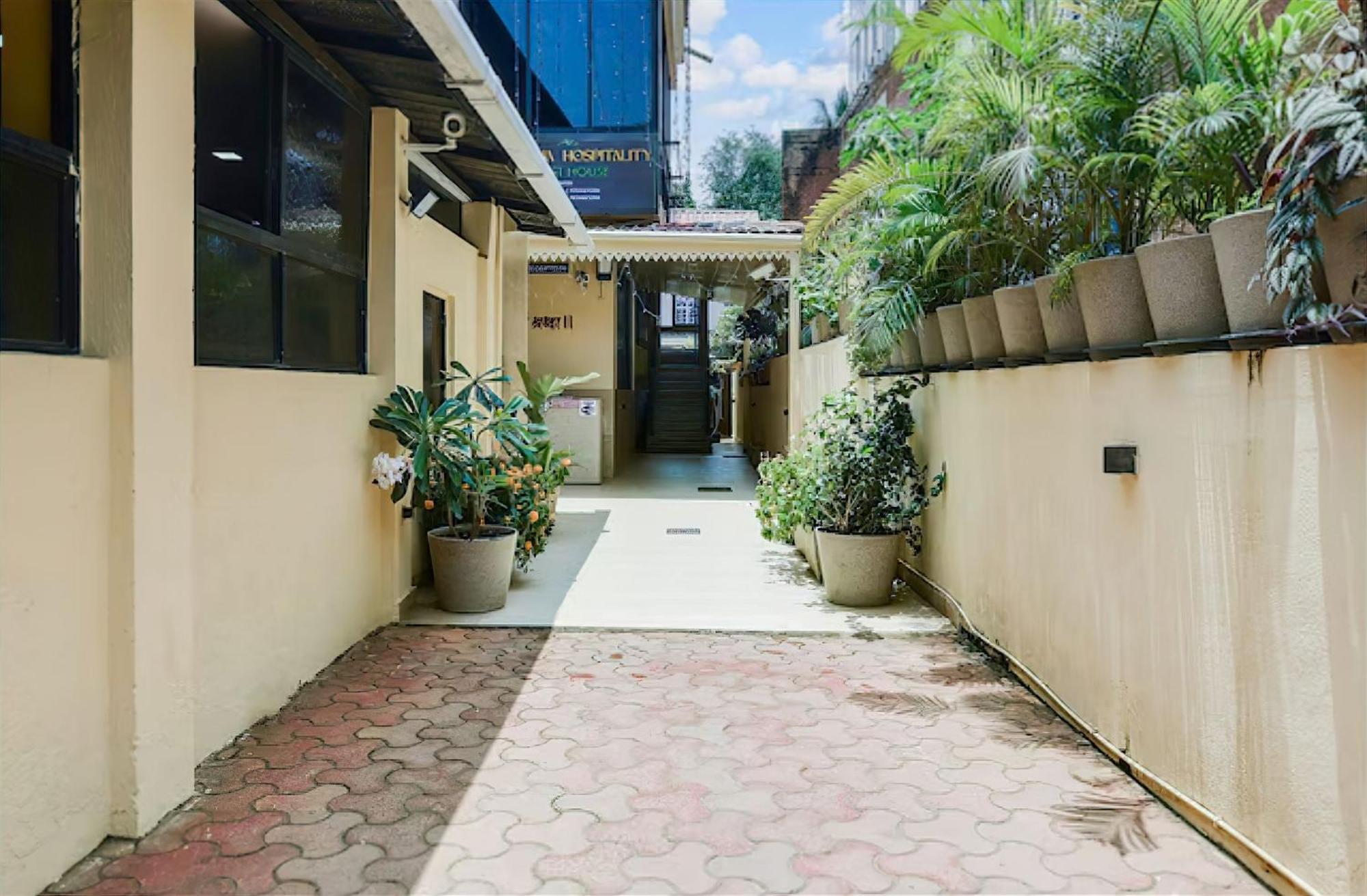 Shradha Luxury Room Calangute Exterior photo